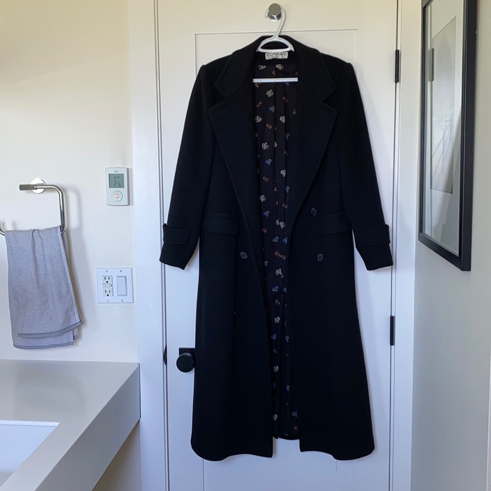Forrani black long blazer